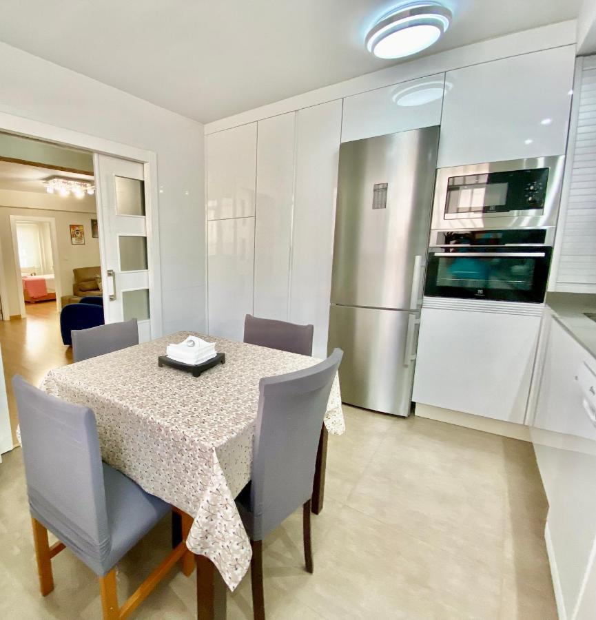 Apartamento Con Parking Gratis En El Centro, 2 Dormitorios 알메리아 외부 사진