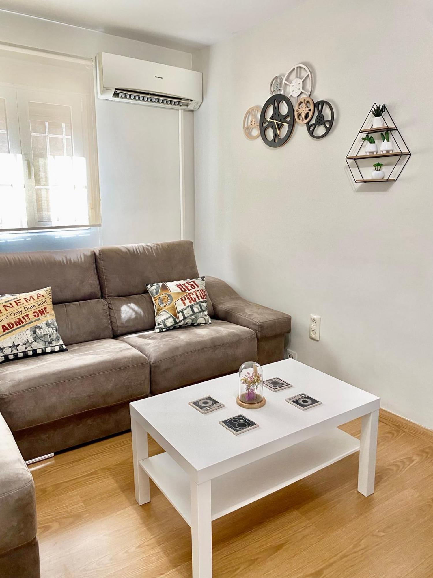 Apartamento Con Parking Gratis En El Centro, 2 Dormitorios 알메리아 외부 사진